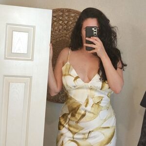 Meet your Posher, Yajaira